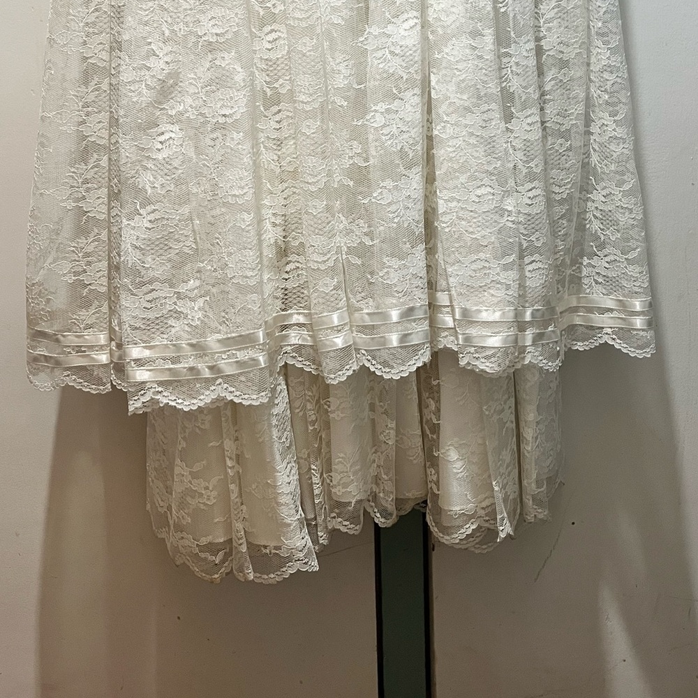 Vintage Lace Wedding Dress White Gown Formal Classic - Picture 6 of 15